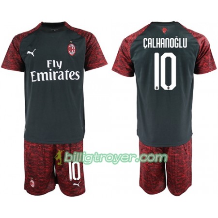 Billige Fotballdrakter AC Milan Calhanoglu 10 Barn Tredjedraktsett 2018/19 Kortermet